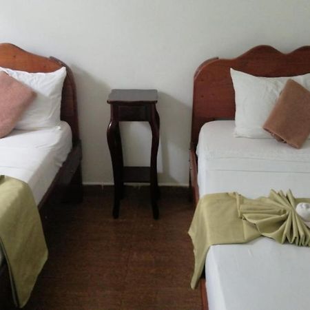 Hotel Don Chicho Bocas Town Bagian luar foto